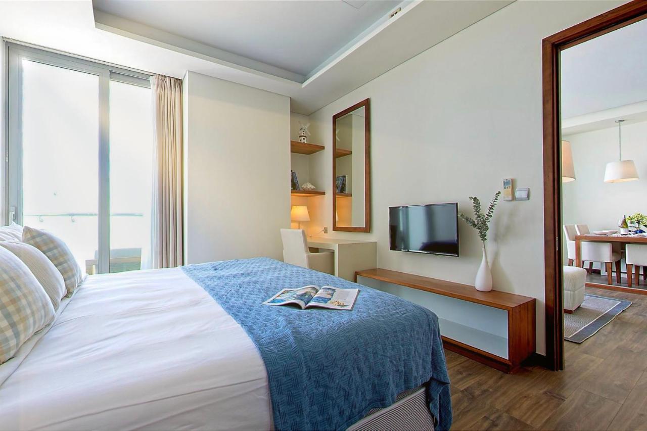 Stunning Apartments Across My Khe Beach ! Rooftop Pool & Gym Đà Nẵng Exterior foto