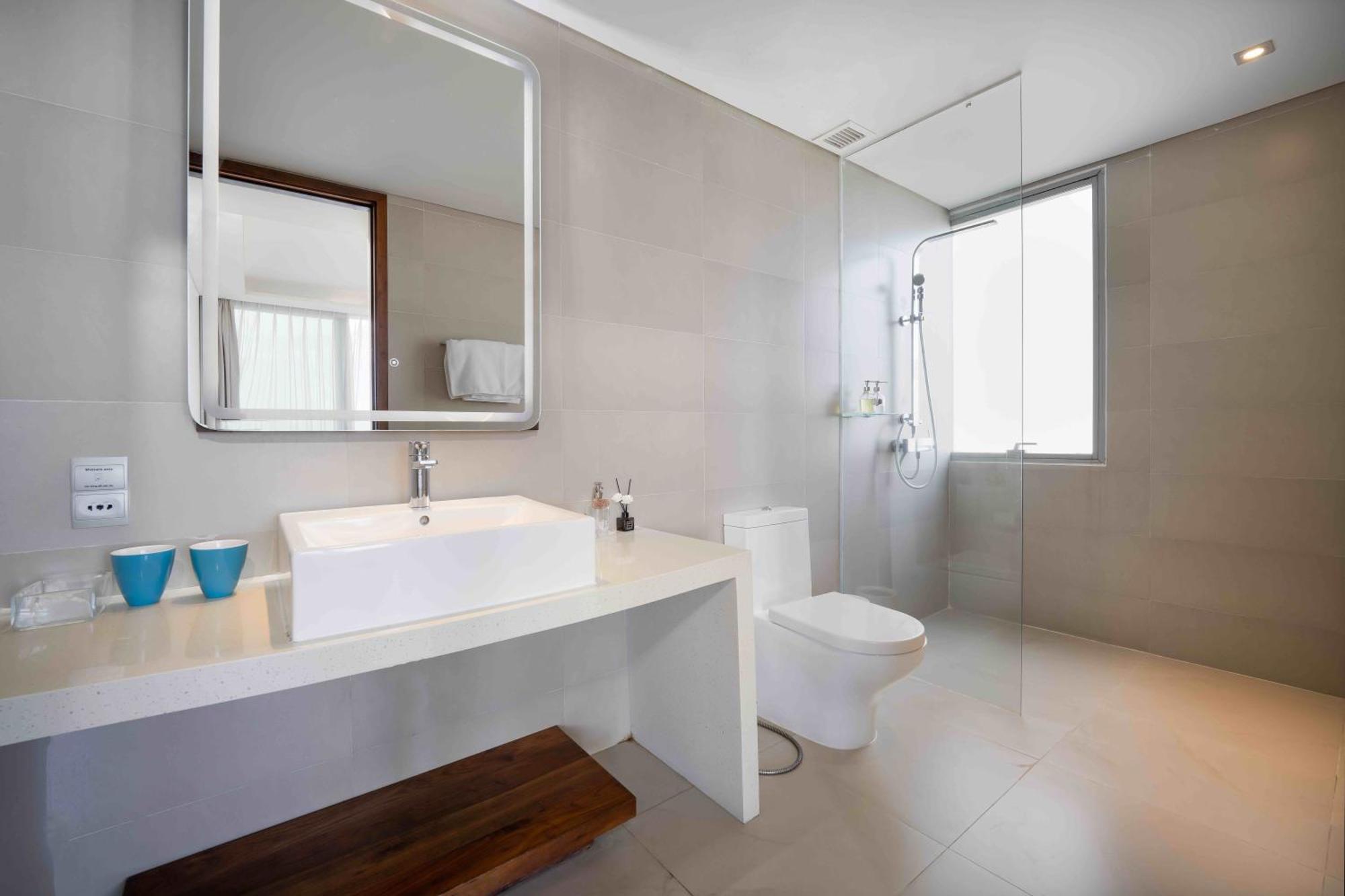 Stunning Apartments Across My Khe Beach ! Rooftop Pool & Gym Đà Nẵng Exterior foto