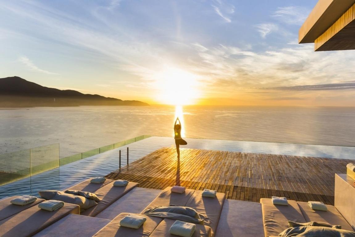 Stunning Apartments Across My Khe Beach ! Rooftop Pool & Gym Đà Nẵng Exterior foto